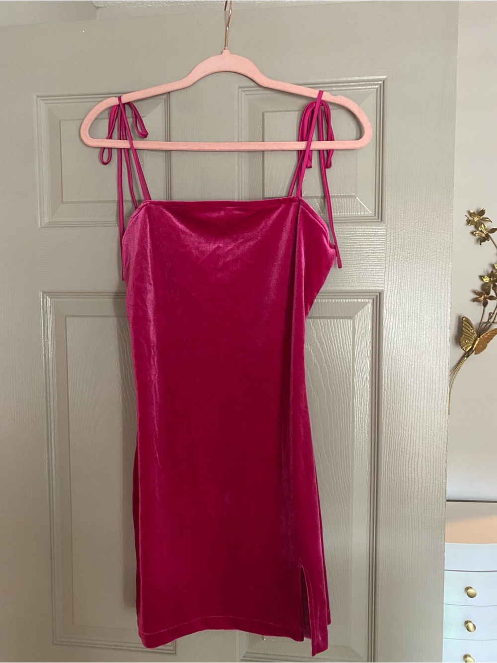 Cotton Candy LA Velvet Dress in Bright Pink